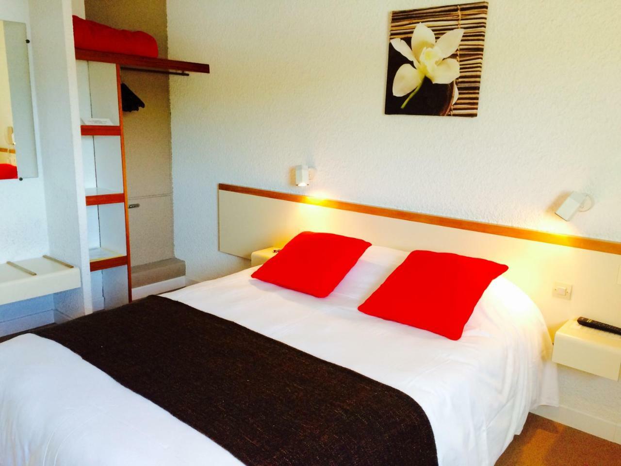 Bel Hotel Saint-Nicolas-de-Redon ภายนอก รูปภาพ